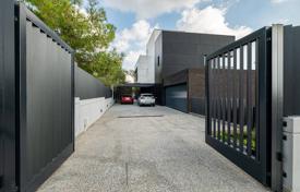 7-zimmer villa 900 m² in Souni-Zanakia, Zypern. 7 200 000 €