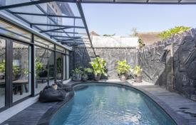 3-zimmer villa 280 m² in Kerobokan, Indonesien. $355 000