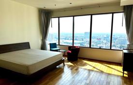 3-zimmer appartements in eigentumswohnungen in Khlong Toei, Thailand. $3 060  pro Woche