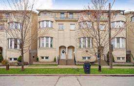 5-zimmer stadthaus in North York, Kanada. C$1 482 000