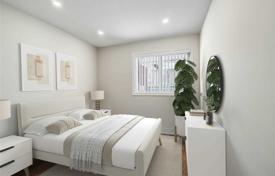 4-zimmer haus in der stadt in North York, Kanada. C$1 971 000
