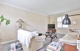 6-zimmer haus in der stadt in North York, Kanada. C$1 682 000