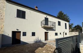 4-zimmer haus in der stadt 170 m² in Vrsar, Kroatien. 520 000 €