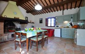 Grundstück in Casole D'elsa, Italien. 1 150 000 €