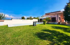 4-zimmer villa 300 m² in Lazise, Italien. 1 150 000 €