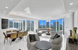 3-zimmer appartements in eigentumswohnungen in Collins Avenue, Vereinigte Staaten. $2 700 000