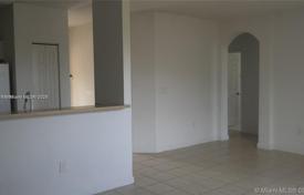 3-zimmer appartements in eigentumswohnungen 99 m² in Homestead, Vereinigte Staaten. $290 000