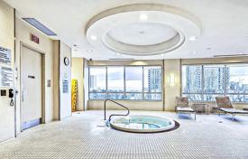 6-zimmer wohnung in Etobicoke, Kanada. C$753 000
