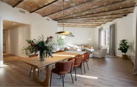 4-zimmer wohnung 241 m² in Barcelona, Spanien. 1 985 000 €