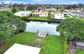 3-zimmer haus in der stadt 204 m² in Miami, Vereinigte Staaten. $675 000