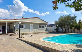 1-zimmer haus in der stadt 86 m² in Loutraki, Griechenland. 380 000 €