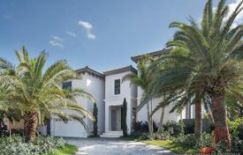 Villa – Miami Beach, Florida, Vereinigte Staaten. $3 499 000