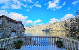 Villa – Kotor (Stadt), Kotor, Montenegro. 439 000 €