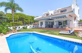 Villa – Marbella, Andalusien, Spanien. 1 750 000 €