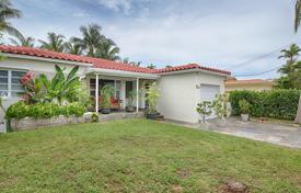 Einfamilienhaus – Surfside, Florida, Vereinigte Staaten. $735 000