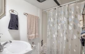 9-zimmer stadthaus in Old Toronto, Kanada. C$1 552 000